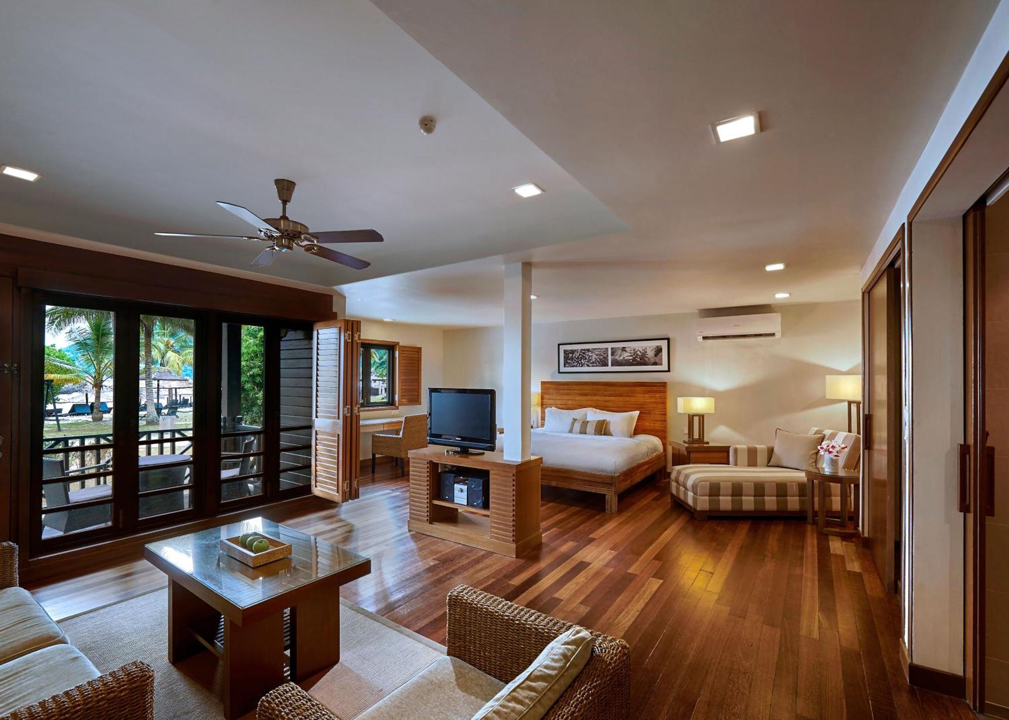 The Taaras Beach & Spa Resort Pulai Redang Exterior foto